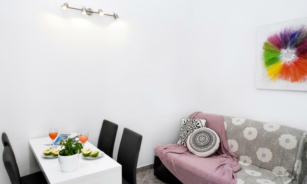 Apartmani Lucica ميميتسا المظهر الخارجي الصورة